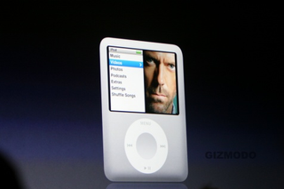 Illustration for article titled iPod nano Shape-Shifts Into Next Generation